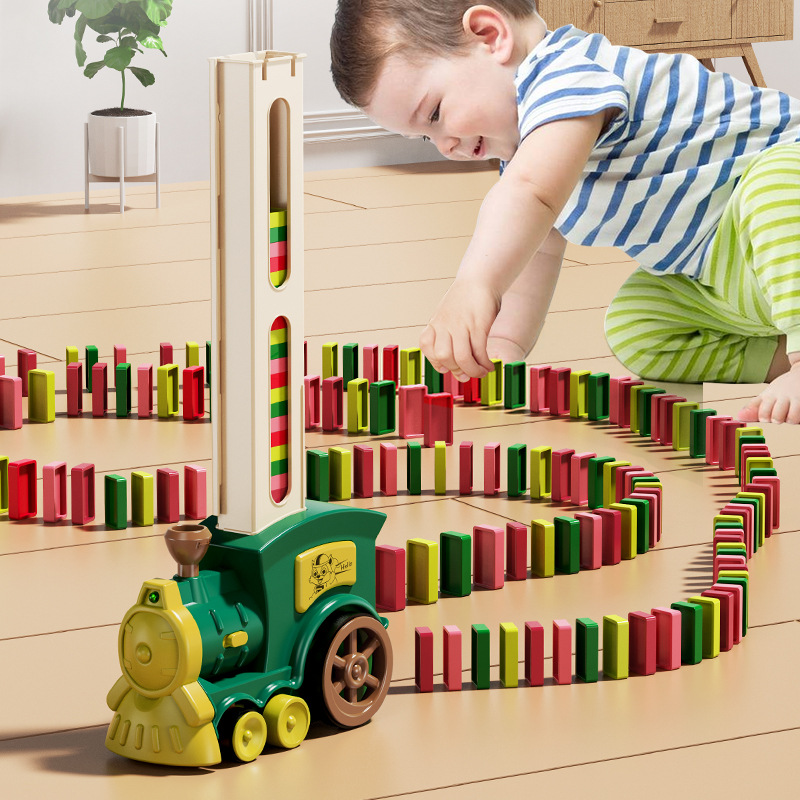Ensemble de jeu de train Domino